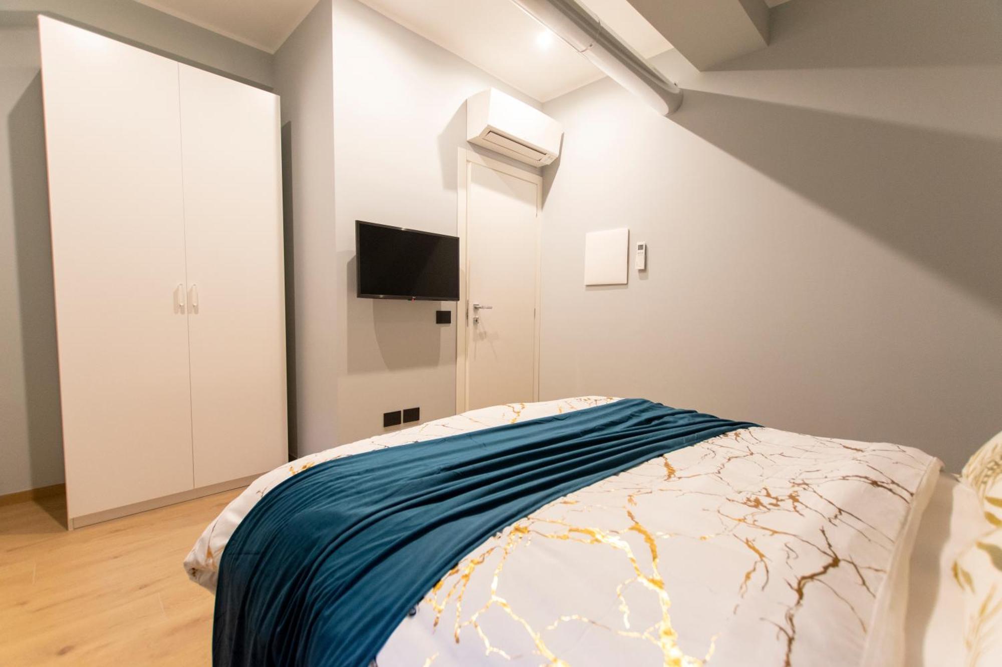 Ihost Luxury -Free Parking- Plana 6 Apartment Милано Екстериор снимка